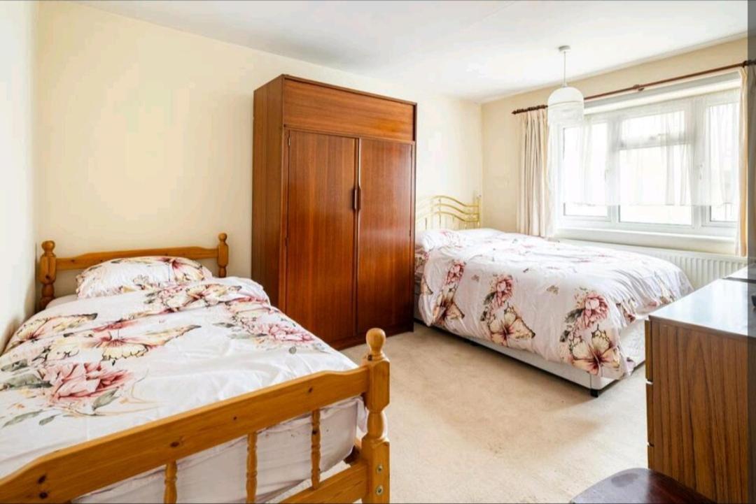 London Stratford Holiday Home Bagian luar foto